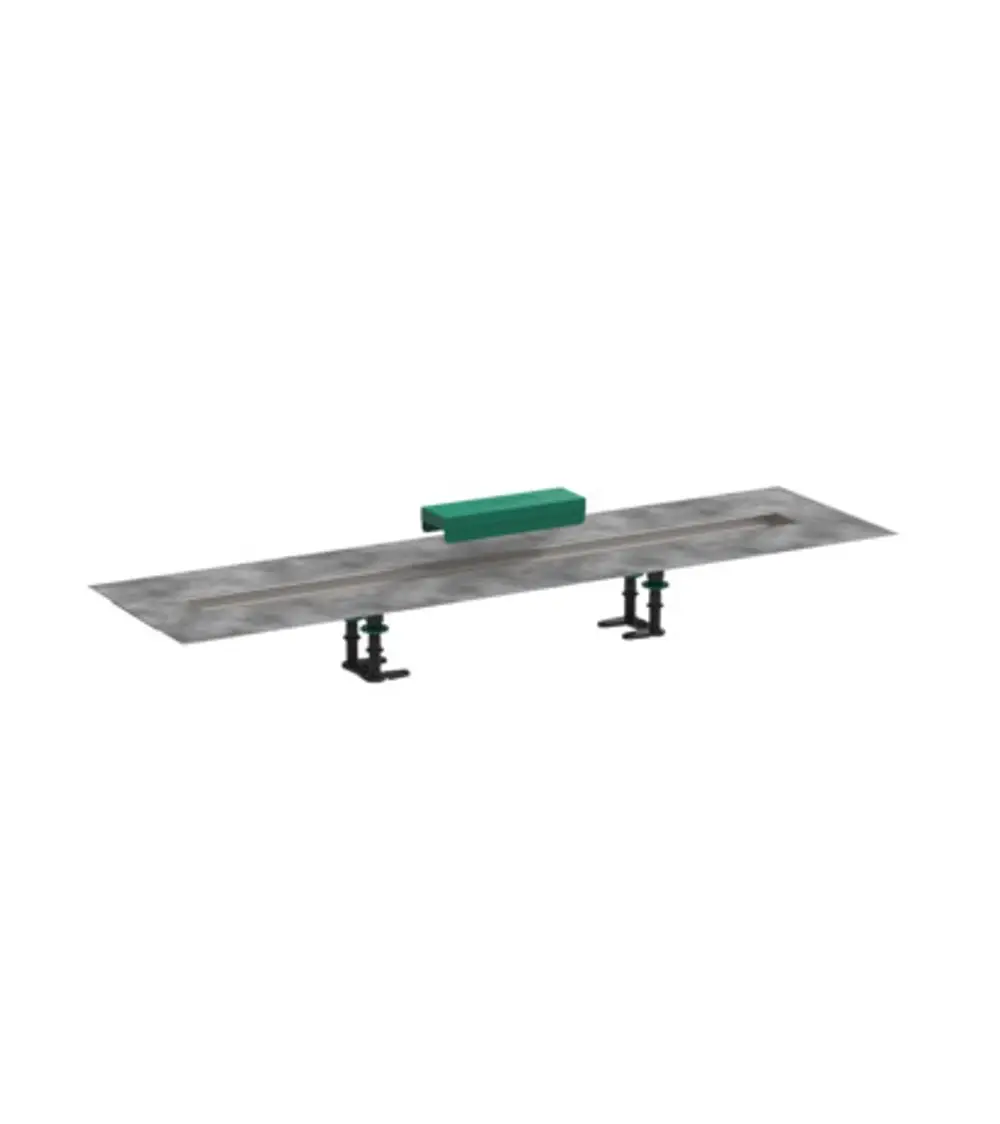 Hansgrohe Installationsset mit linearer Duschrinne, versehen mit zwei Befestigungselementen und einem farbigen Verkleidungsteil in der Mitte.